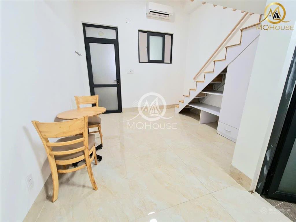 Phòng trọ dạng gác cao ~2m ngay nguyễn gia trí  cọc 1 tháng cho thuê ngay  quan tâm  0817 452 ***
