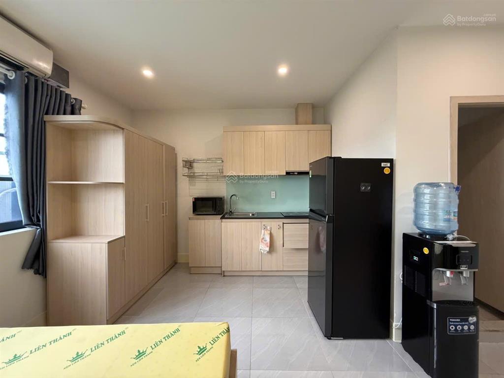 Cho thuê phòng  bếp riêng, tủ lạnh, full tiện ích đường nơ trang long, bình thạnh,  0817 452 ***