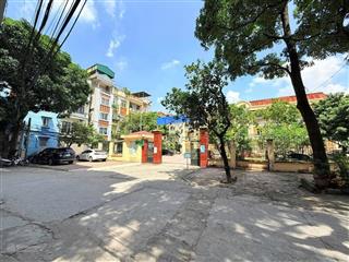 Chỉ hơn 7 tỷ có ngay nhà phố kim giang, hoàng mai36m2x5t1 nhà ra ô tô tránh, ô chờ thang máy.