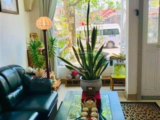 Nhà mặt tiền kinh doanh sâm uất đường tôn đản