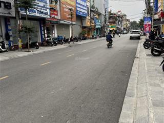 Bán nhà mặt đường trường chinh