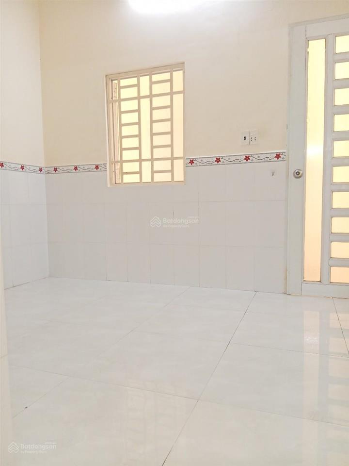 Cho thuê phòng trọ có ban công tại nguyễn duy trinh, bình trưng tây, q2, 3.3 triệu