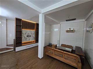 Bán nhà riêng đình thôn  mỹ đình 1, dt 43m2, giá 6,75 tỷ.  0372 541 ***