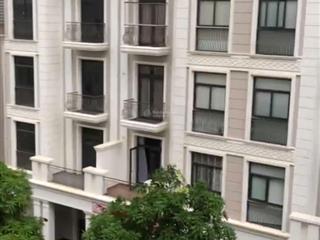 Cho thuê nhà phố 5 tầng full nội thất chỉ 30 triệu tại vinhomes quận 9