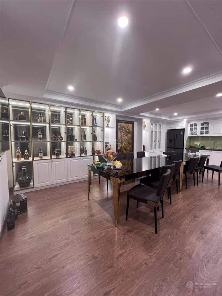 Bán toà nhà mặt phố huế, diện tích 525m2, 12 tầng, mt 36m, giá thương lượng