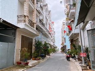 Khu đồng bộ 5 tầng hẻm 8m. ngang 5,25m bình tân, p bình trị đông a