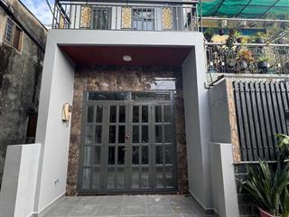 Nhà mới 1/ hẻm ôtô kế mặt tiền âu cơ  tân phú dt 60m2 2 tầng 3.6 x 17m
chỉ 4.55 tỷ tl chủ
nhà mớ