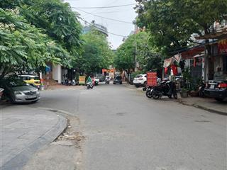 Nhà mới đẹp quang trung hà đông,ngõ nông, dt 35m2  5t  6.8 tỷ