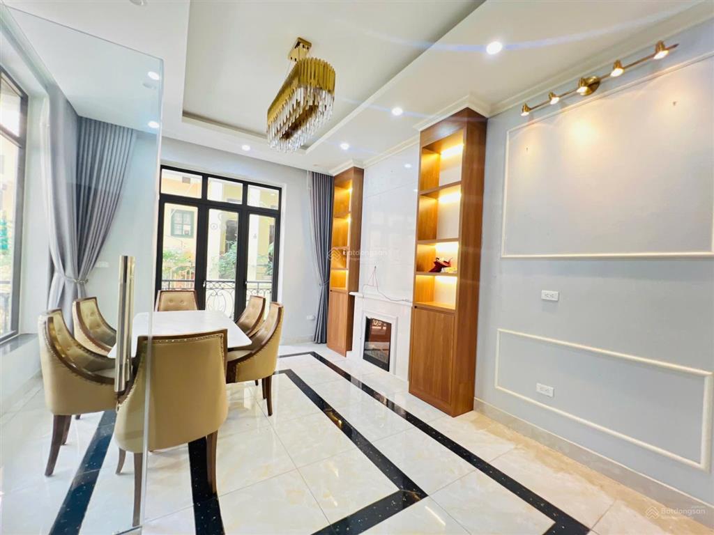 Bán nr hà trì hà cầu hà đông, hn, thang máy ô tô đô gần, dt 43m2 x 5 tầng giá chỉ 7,5 tỷ
