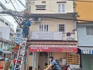 Hiếm nhà lô góc, 2 mặt bằng kinh doanh, tân phú, 3 tầng, 2 phòng ngủ, hơn 2 tỷ
