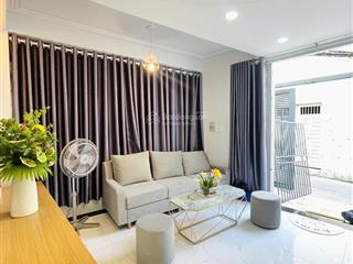 Nhà 4 lầu vị trí đẹp, hẻm 8m thông, 5p qua q.10, 4.2m x 7m, tặng full nội thất, nhỉnh 5 tỷ