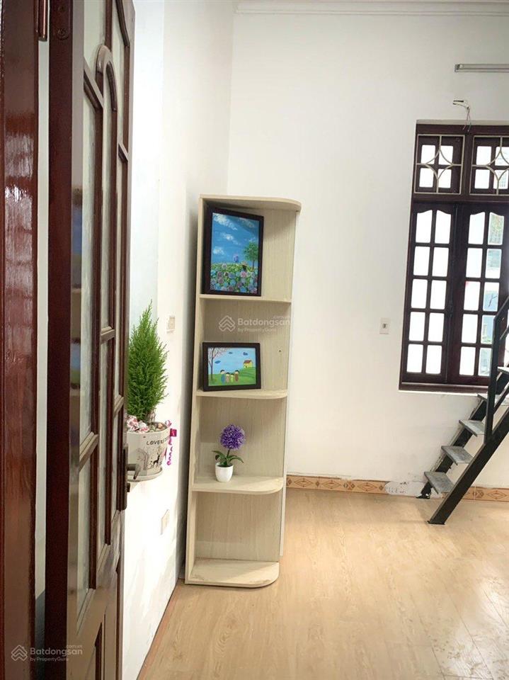 Cho thuê phòng khép kín, full nội thất, ngõ ô tô rộng thoáng có gác xép