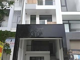 Siêu phẩm biệt thự có hầm dt 370m2 ngay phạm văn bạch p15 q. tân bình