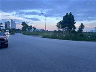 Tôi cần chuyển nhượng lô đất thanh hà gần hồ giá bán nhanh 11.5 tỷ.  0858 467 ***