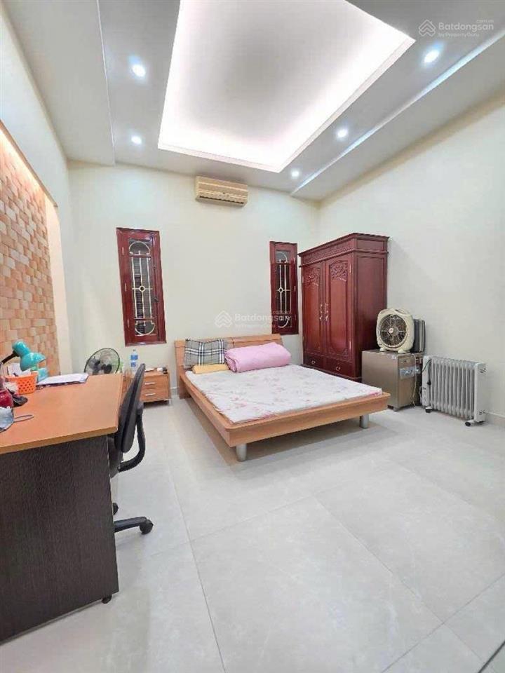 Bán nhà riêng tại nghĩa đô, 32 tỷ, 75m2, 6pn, 6wc, đầy đủ tiện nghi