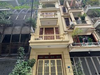 Bán nhà riêng tại nghĩa đô, 32 tỷ, 75m2, 6pn, 6wc, đầy đủ tiện nghi