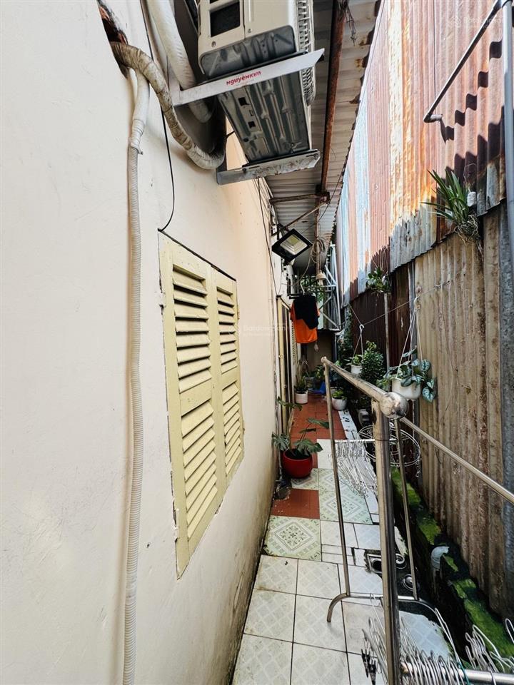 Bán nhà nguyễn văn lượng  ngay lotte  hẻm xe hơi thông  60m2  giá rẻ