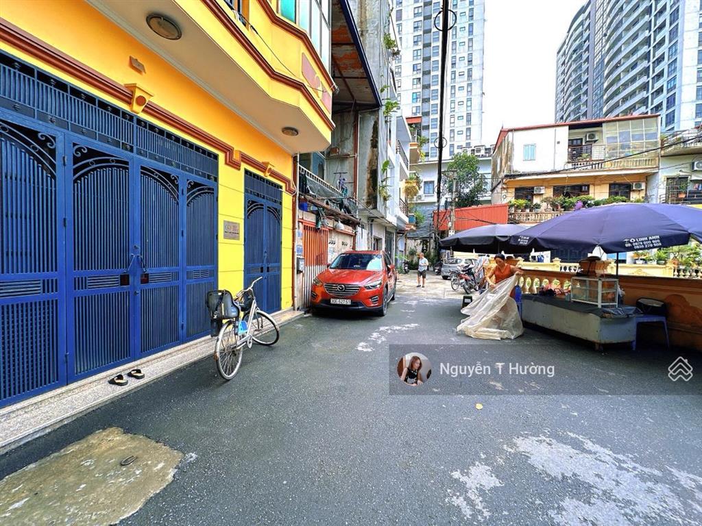 View hồ hoàng quốc việt  55m 6 tầng thang máy  gara ô tô  kinh doanh  hàng xóm biệt thự vàng