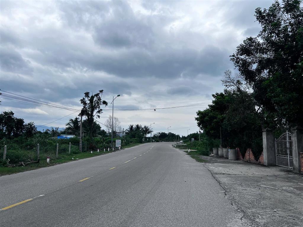 Đất mặt tiền đt 702 cam lập, view vịnh, vin cam ranh giá 1 tỷ 400