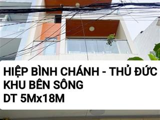 Nhà phố đẹp 5 tầng, 90m2, dt 5mx18m, khu ven sông