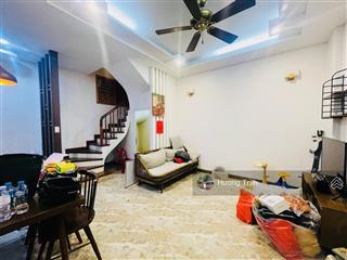 Hiếm! nhà cực đẹp 39m2x5t vuông vắn, 50m ra mặt phố, 30m ra ô tô tránh, ngõ thông phố trung kính