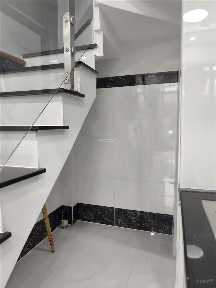 Bán nhà mini đường 49 hbc thủ đức cũ gần gigamal (ccvb )