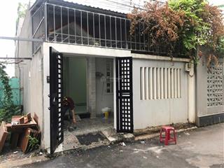 Nhà 261 đình phong phú ngang 5,6m2 đường xe hơi 5,450tỷ