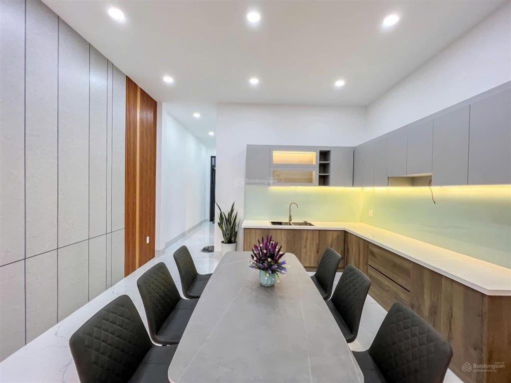 Bán nhà riêng tại đường xóm dầu, thị trấn tân túc, bình chánh, tp.hcm giá cực chất 2,6 tỷ, 100m2