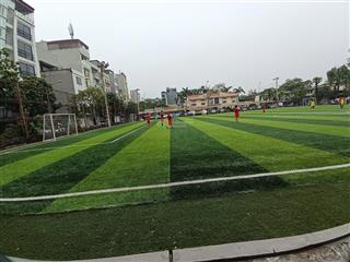 Nhà đẹp mậu lương. view sân bóng. ô chờ thang máy. phân lô vỉa hè. kinh doanh. dt 60m2/6t, mt 5m