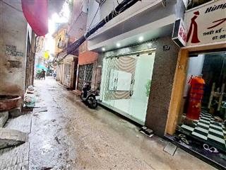 Nhà nguyễn trãi.mặt ngõ thông kinh doanh  5 tầng  nhà đep đủ công năng  tặng full đồ