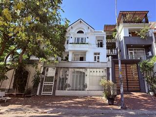 Bán biệt thự đẹp giá tốt nhất khu nam long quận 7 giá tốt 27 tỷ