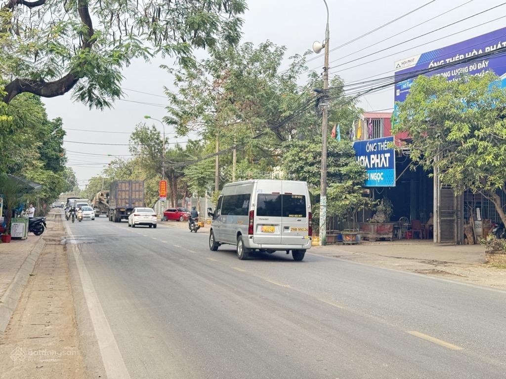 Bán nhà mặt đường ql3  44m2  5,1 tỷ  vỉa hè rộng  kinh doanh