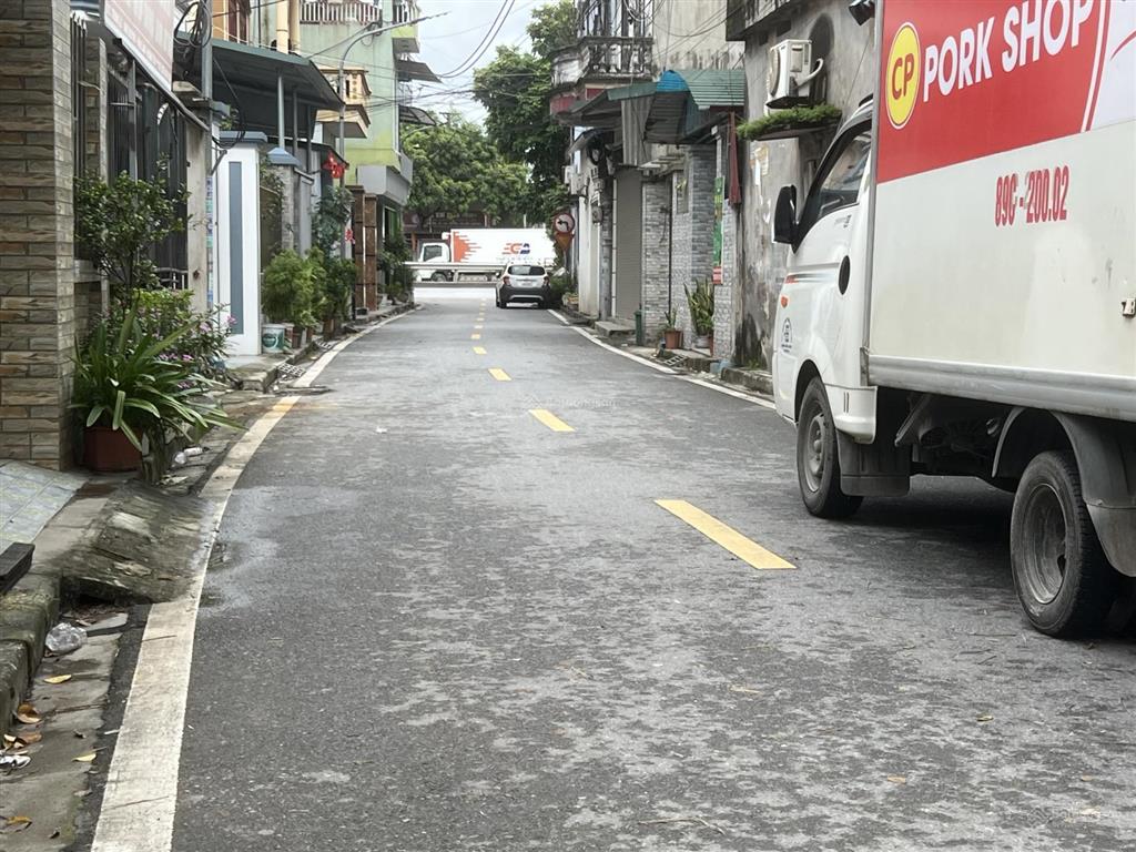 Bán đất tt như quỳnh, văn lâm , hưng yên, đường thông, oto ngủ tại đất