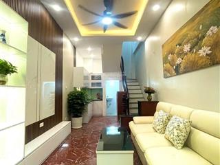 Tài chính 6 tỷ có hộ khẩu ba đình bán nhà phố núi trúc  cách ô tô đỗ chỉ 15m + vị trí cực đẹp c