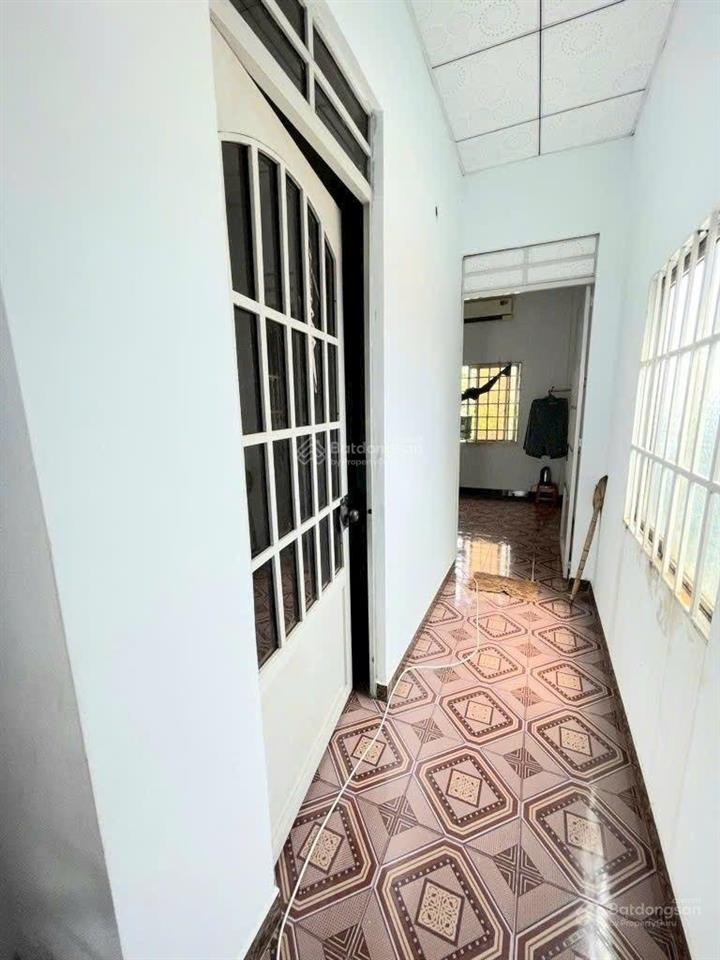 Chỉ 5 tỷ  nhà đẹp hxh ngay bờ kè tham lương, tân thới hiệp, q. 12  2 tầng  ngang 4,2m