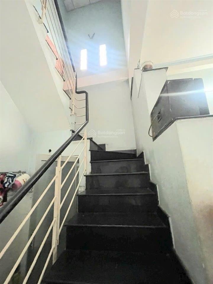 Bán nhà 2 tầng, ngang 4m, tân thới hiệp 21, sát dương thị mười, quận 12, 4,5 tỷ (tl)