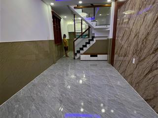 Bán nhà riêng hiệp thành 13 nhà 1 lầu 2 phòng 2 totet nhà có bancong, giá 1 tỷ 598 triệu