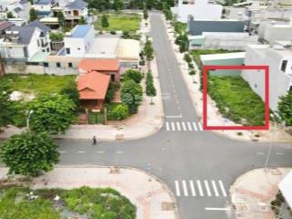 Một lô góc 2mt duy nhất trong tđc lộc an  bình sơn 260m2, đối diện chợ tđc, đường 17m bán gấp 3tỷ8