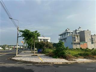 Duy nhất 1 lô góc 2mt đường hùng vương (40m), 256m2, ngay chợ vĩnh thanh  nhơn trạch, 2ty650