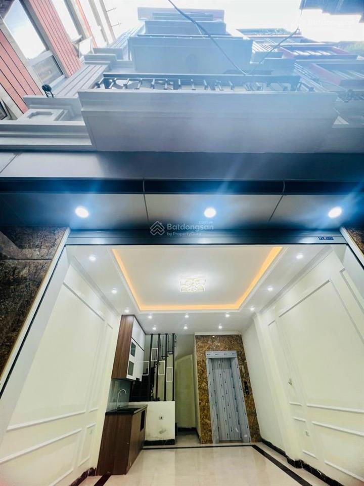 Chủ thiện chí bán nhà ngõ 155 cầu giấy, 40m2, lô góc, 6 tầng thang máy, ngõ thông, giá nhỉnh 10 tỷ