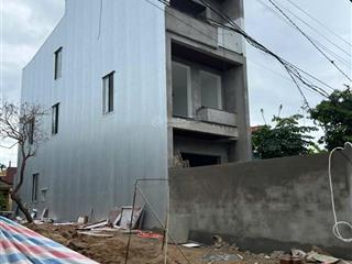Chính chủ cần bán đất mặt tiền lương quang quyền,phường hương long,tp huế 115m2 2,75 tỷ giá rẻ ,hot