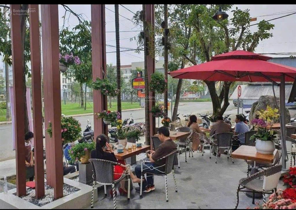 Chính chủ cần bán gấp nhà riêng 4 tầng giá rẻ 185m2 vỹ dạ huế chỉ với giá 17 tỷ