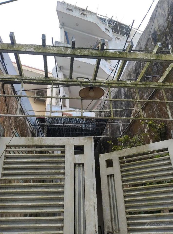 Chính chủ cần bán gấp nhà riêng giá rẻ 3 tầng 90m2  phú hiệphuế chỉ với 2 tỷ hàng hiếm