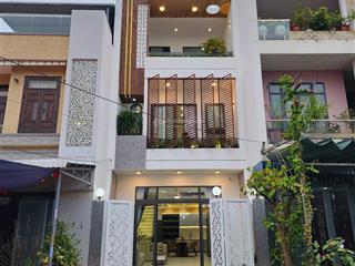 Nhà chính chủ cần bán. mt huỳnh châu sổ. tp tân an. shr. 2 tỷ 400 tr