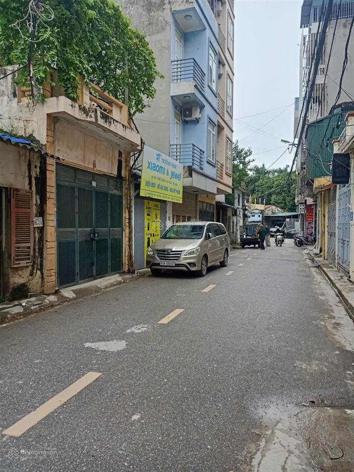 Bán nhà gần học viện tài chính 56m2 lô góc ô tô vào đất hơn 10 tỷ