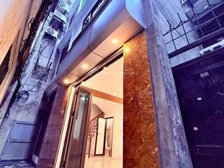 Nhà ngay phố kim hoa đống đa hà nội dt27m. 5t mt6,5m
mô tả nhà nằm vị trí đẹp, cách mặt phố
