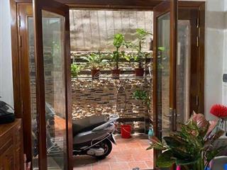 Hoàng ngân 9.7 tỷ thanh xuân. nhà xây chắc chắn, thiết kế hợp lý, đầy đủ công năng