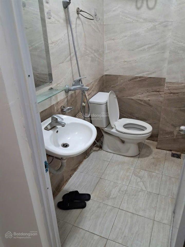 Phú đô mặt ngõ ô tô sau bv hồng ngọc, lê quang đạo cách phố lê quang đạo chỉ 500m, giá 6.65 tỷ