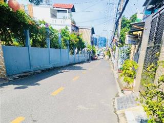 Chủ cần bán nhanh giảm 500tr còn 7,8 tỷ. nhà 2 tầng 85m2 ngang khủng 6,9m, hxh  linh đông, thủ đức