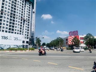 Không có căn thứ 2, lô góc 4lầu 5pn, sổ vuông hoàn công đủ, xe hơi ngủ trong nhà, ql1k  linh xuân